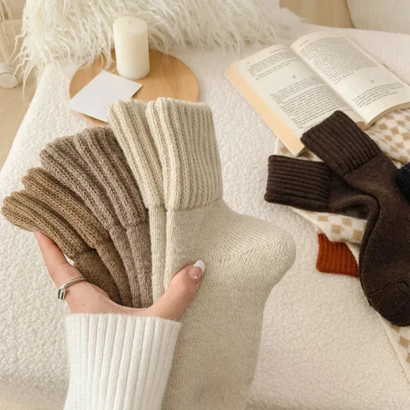 snuzzle. - Soft Cozy Socks Set